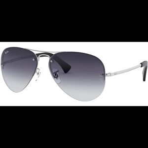 AUTHENTIC UNISEX RAY-BAN SILVER AVIATOR